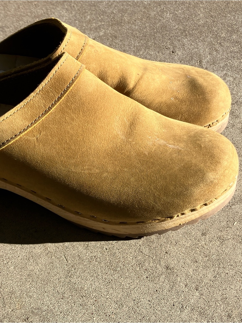 Sven Women's Suede Mules - Mustard Yellow